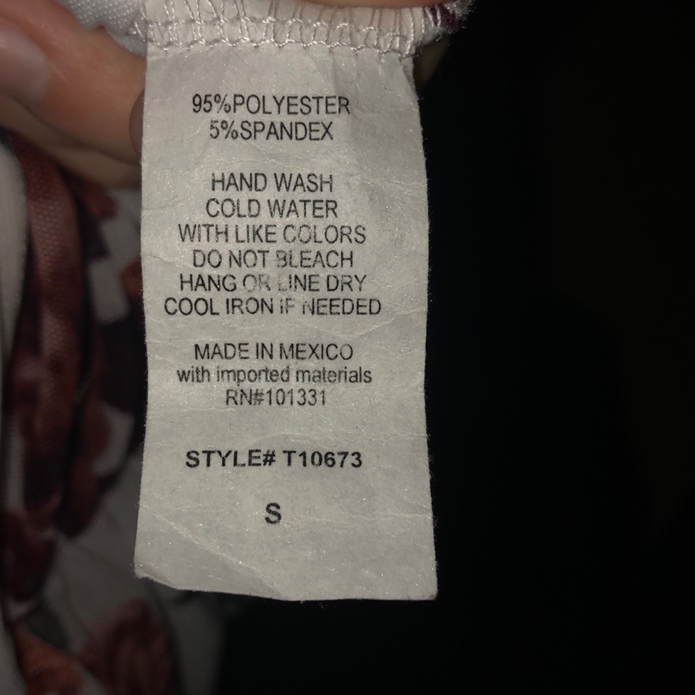 Rouched tank top, size small! Only worn once! - Picture 4 of 5